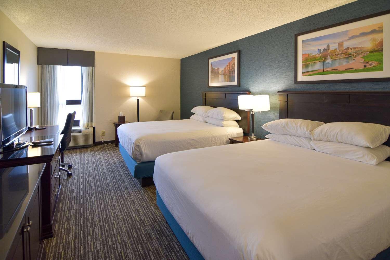 Best Western Plus Indianapolis North At Pyramids ภายนอก รูปภาพ