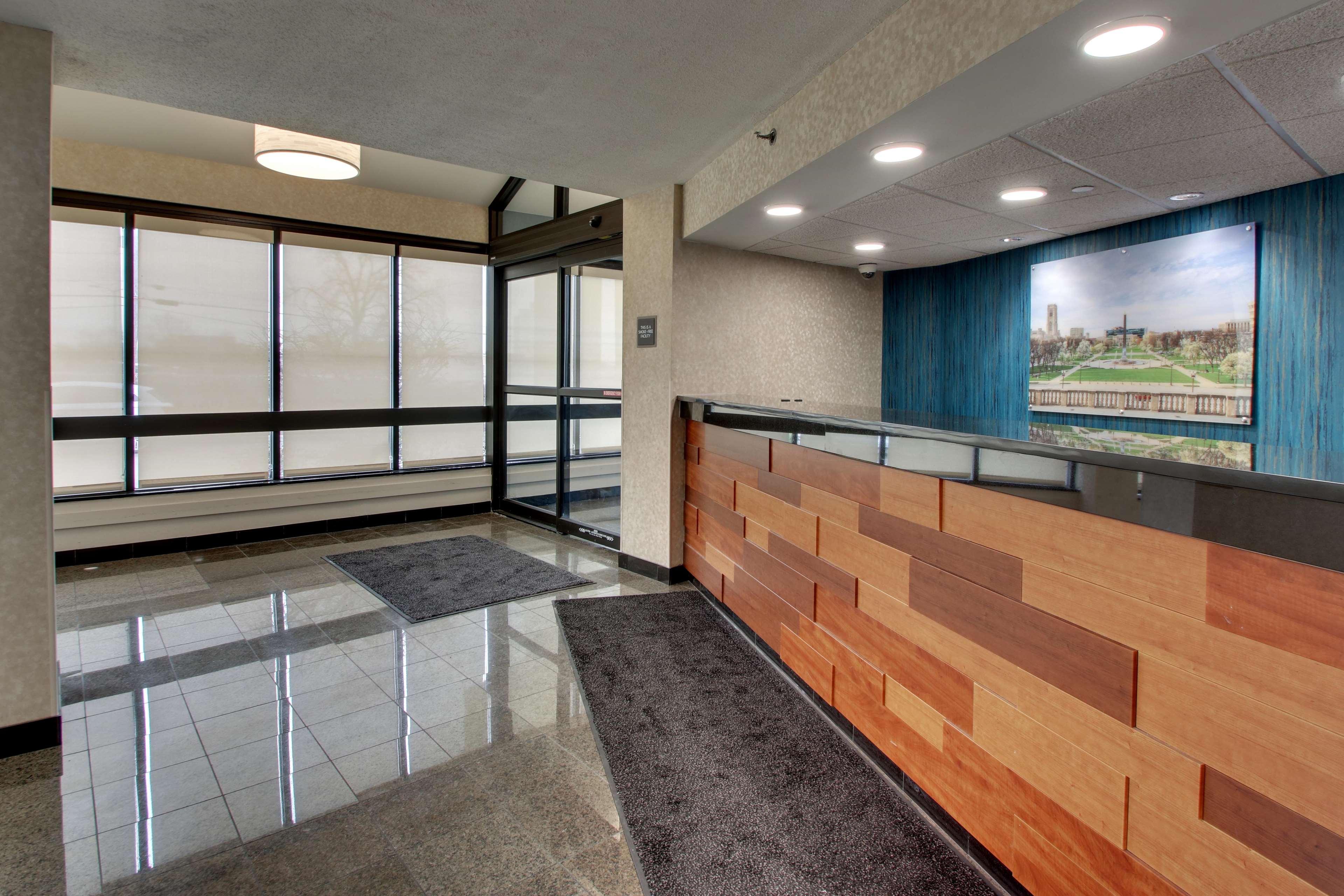 Best Western Plus Indianapolis North At Pyramids ภายนอก รูปภาพ