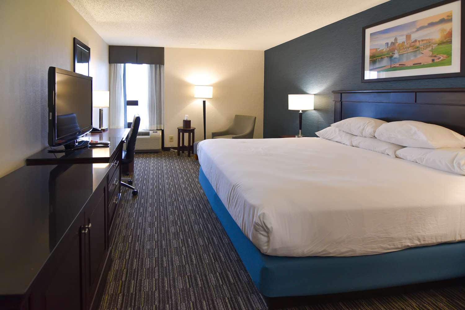 Best Western Plus Indianapolis North At Pyramids ภายนอก รูปภาพ