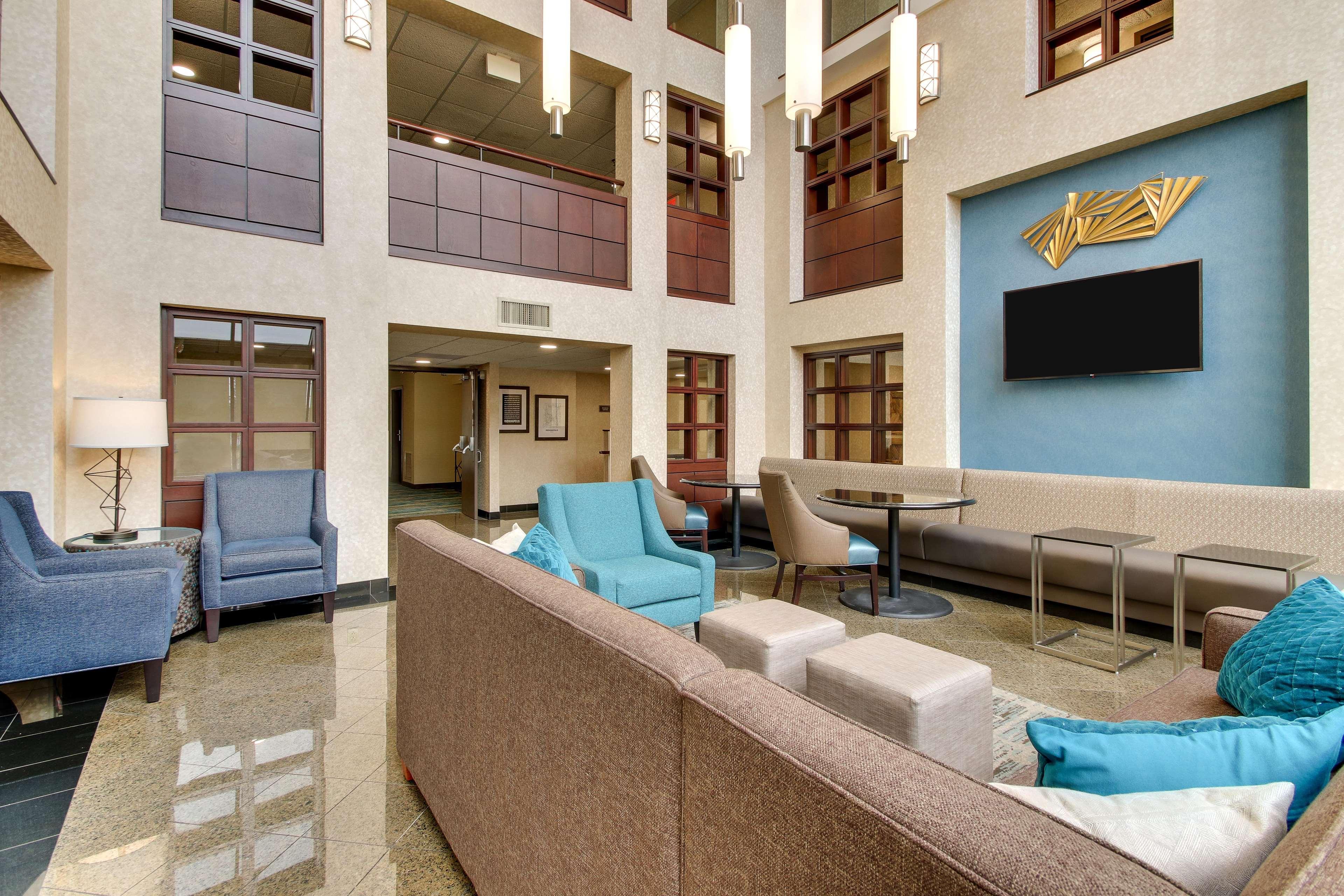 Best Western Plus Indianapolis North At Pyramids ภายนอก รูปภาพ